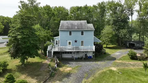 17 Highs Beach Rd, Cape May Court House, NJ 08210