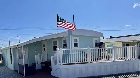 38 Lee Ave, Wildwood, NJ 08260