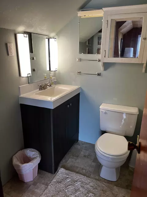 Bath - 9 E Willard Ave, Strathmere, NJ 08248 photo 2 of 2