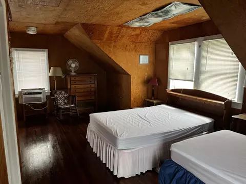 Bedroom - 9 E Willard Ave, Strathmere, NJ 08248 photo 2 of 3