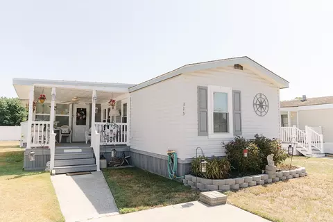 315 Grande Blvd, Rio Grande, NJ 08242