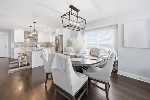 Dining - 237 26th St #237, Avalon, NJ 08202 photo 1 of 2