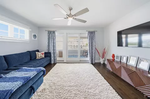 Living - 237 26th St #237, Avalon, NJ 08202 photo 2 of 8