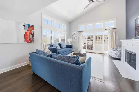 Living - 237 26th St #237, Avalon, NJ 08202 photo 5 of 8