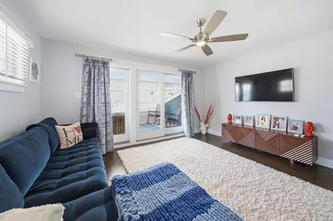 Living - 237 26th St #237, Avalon, NJ 08202 photo 3 of 8