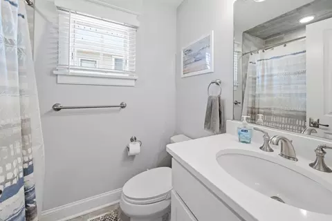 Bath - 237 26th St #237, Avalon, NJ 08202 photo 1 of 6
