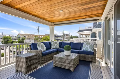 Exterior - 188 33rd St, Avalon, NJ 08202 photo 8 of 10
