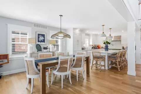 Dining - 188 33rd St, Avalon, NJ 08202 photo 2 of 2
