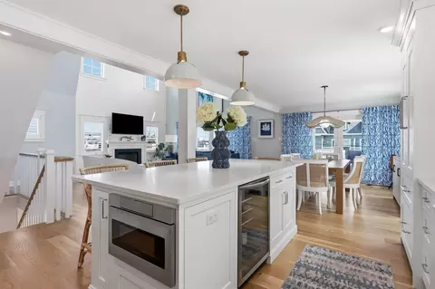 Kitchen - 188 33rd St, Avalon, NJ 08202 photo 4 of 4