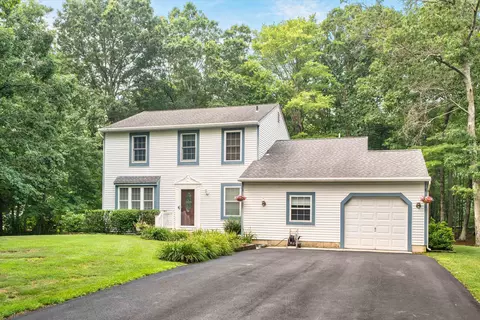 67 Somers Ave, Ocean View, NJ 08230