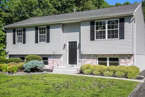 731 Pennsylvania Ave, Franklinville, NJ 08322