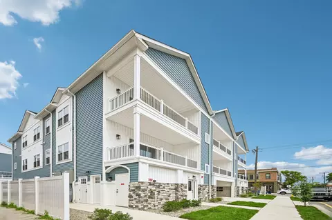 157 E Spicer Ave #211, Wildwood, NJ 08260