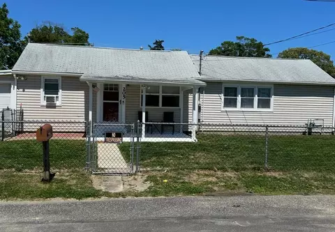205 Bentz Ave, Villas, NJ 08251