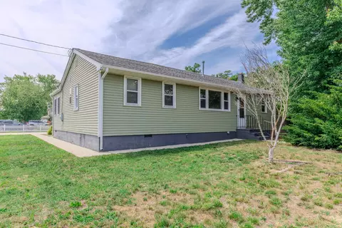 208 Fulling Mill Rd, Villas, NJ 08251