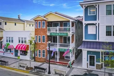 4111 Landis Ave #"B" AKA 2W, Sea Isle City, NJ 08243