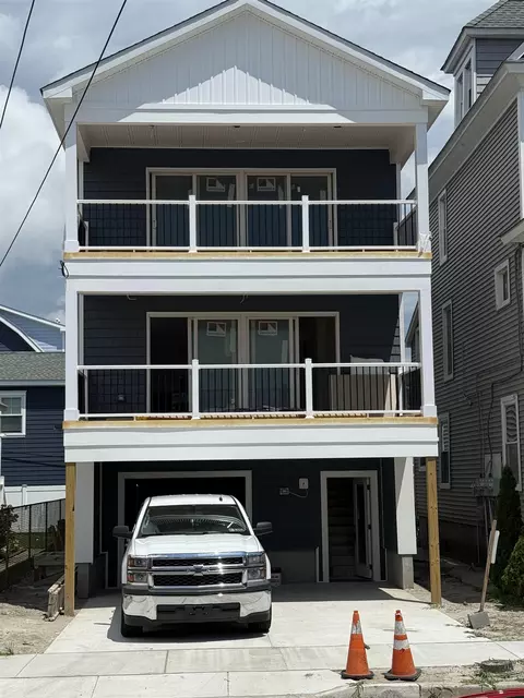 109 W Maple Ave, Wildwood, NJ 08260