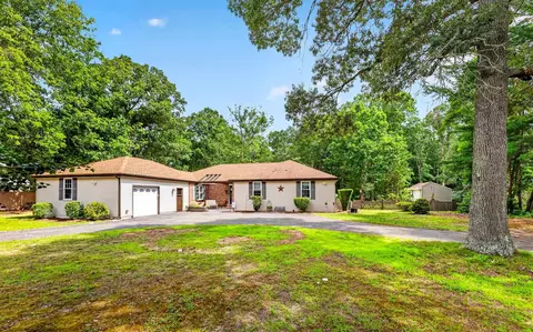 36 Robin Dr, Cape May Court House, NJ 08210