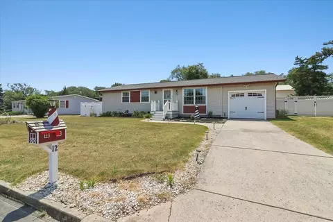 12 Ocean View Dr, Ocean View, NJ 08230