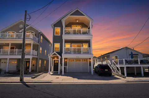 614 W Poplar Ave, Wildwood, NJ 08260