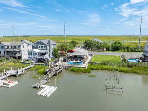 707 Stone Harbor Blvd, Cape May Court House, NJ 08210