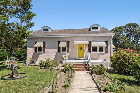 111 Matthews Ave, Villas, NJ 08251