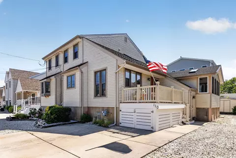 110 E Richmond Ave #WEST, Wildwood Crest, NJ 08260