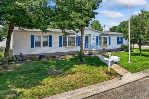 95 Breakwater Pl, North Cape May, NJ 08204
