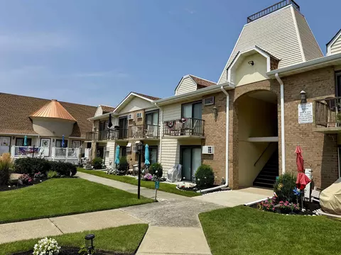 725 Allen Dr #B 229, North Wildwood, NJ 08260
