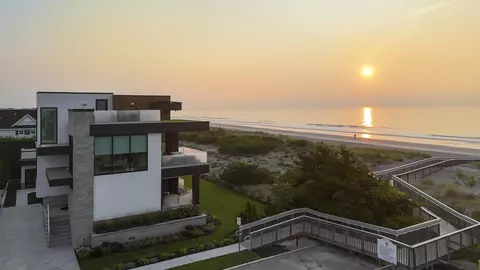 2 111th St, Stone Harbor, NJ 08247