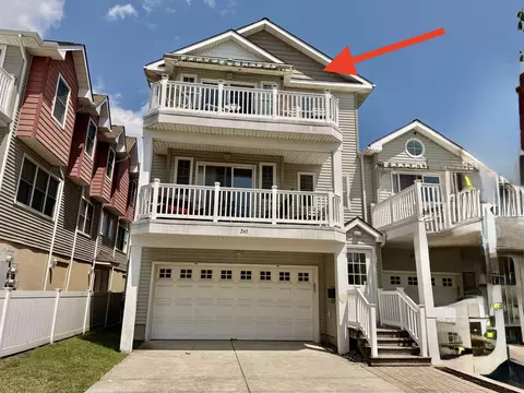 245 E Baker Ave #200, Wildwood, NJ 08260