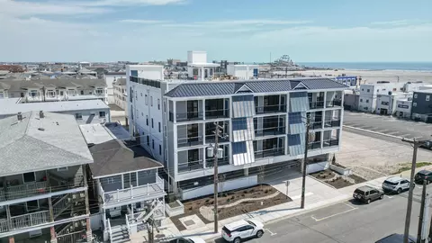 323 E Oak Ave #303, Wildwood, NJ 08260