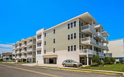 407 E Palm Rd #205, Wildwood Crest, NJ 08260
