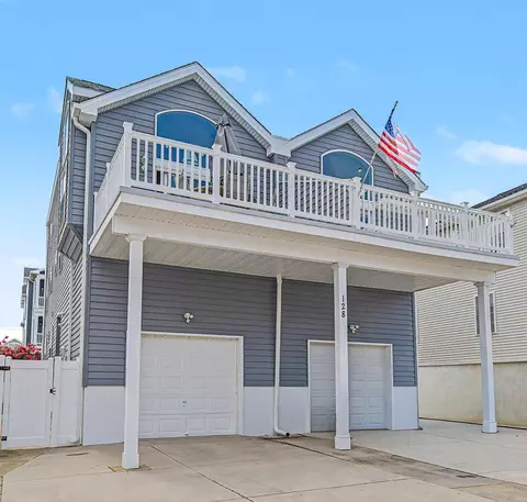 128 38th St #EAST, Sea Isle City, NJ 08243