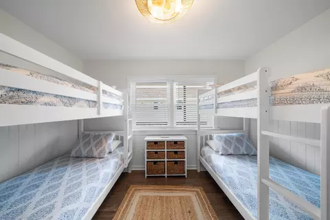 Bedroom - 29 E 28th St #6, Avalon, NJ 08202 photo 4 of 4