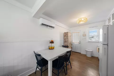 Dining - 29 E 28th St #6, Avalon, NJ 08202 photo 2 of 3
