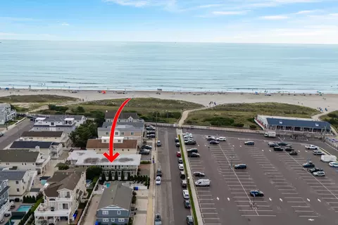 View/Area - 29 E 28th St #6, Avalon, NJ 08202 photo 1 of 4