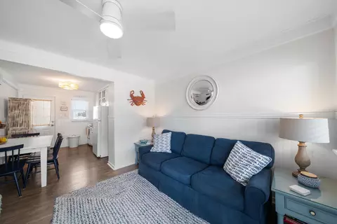 Living - 29 E 28th St #6, Avalon, NJ 08202 photo 3 of 3