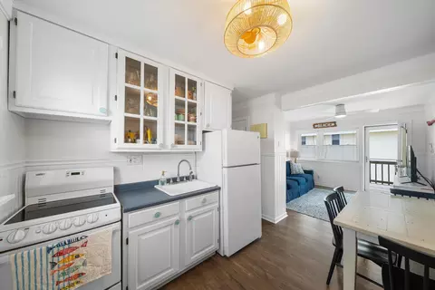 Kitchen - 29 E 28th St #6, Avalon, NJ 08202 photo 1 of 2
