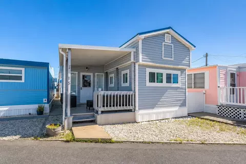 15 Bennett Ave, Wildwood, NJ 08260