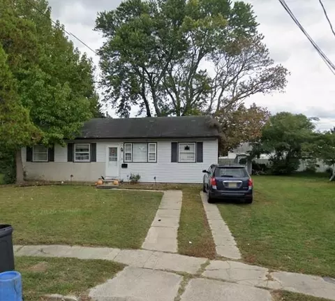 6 Linden Cv, Rio Grande, NJ 08242