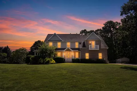 8 Galloping Way, Cape May Court House, NJ 08210