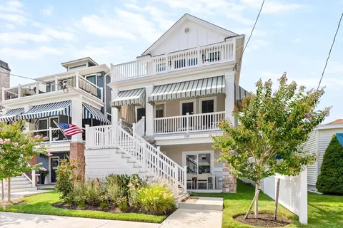 130 West Ave, Ocean City, NJ 08226