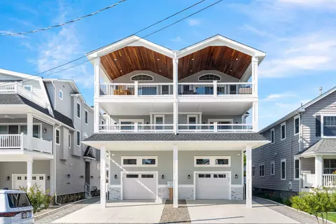 129 79th St #EAST, Sea Isle City, NJ 08243