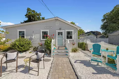 121 Woodland Ave, Villas, NJ 08251