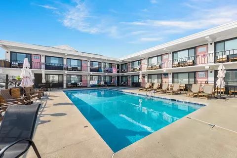 2101 Surf Ave #210, North Wildwood, NJ 08260