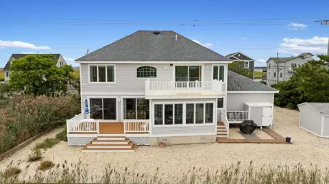 700 Stone Harbor Blvd, Cape May Court House, NJ 08210
