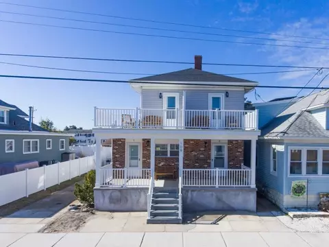 110 W Buttercup Rd #3, Wildwood Crest, NJ 08260