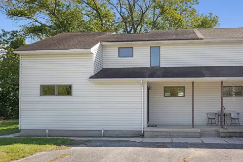 102 School Ln #A, Rio Grande, NJ 08242