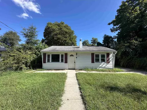 112 W Wiley St, Cape May Court House, NJ 08210