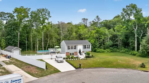 3 Siskin Ln, Cape May Court House, NJ 08210